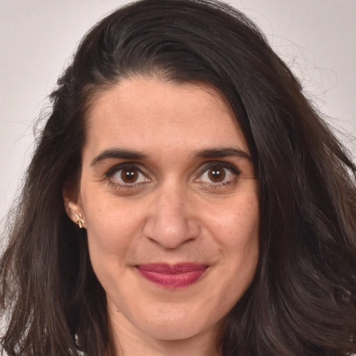 Photo de Ma&icirc;tre Elina ASIKA